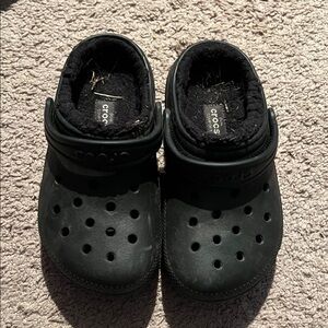 CROCS Kids Black Fuzzy Lined Slippers